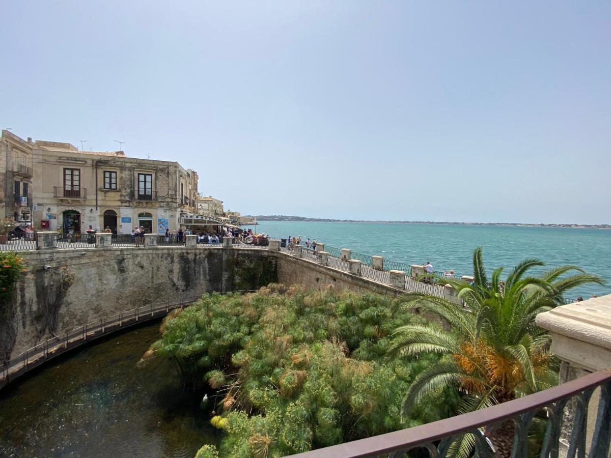 Splendida Santa Teresa Syracuse Buitenkant foto
